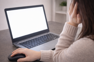 パソコンの動作が遅いトラブルのイメージ